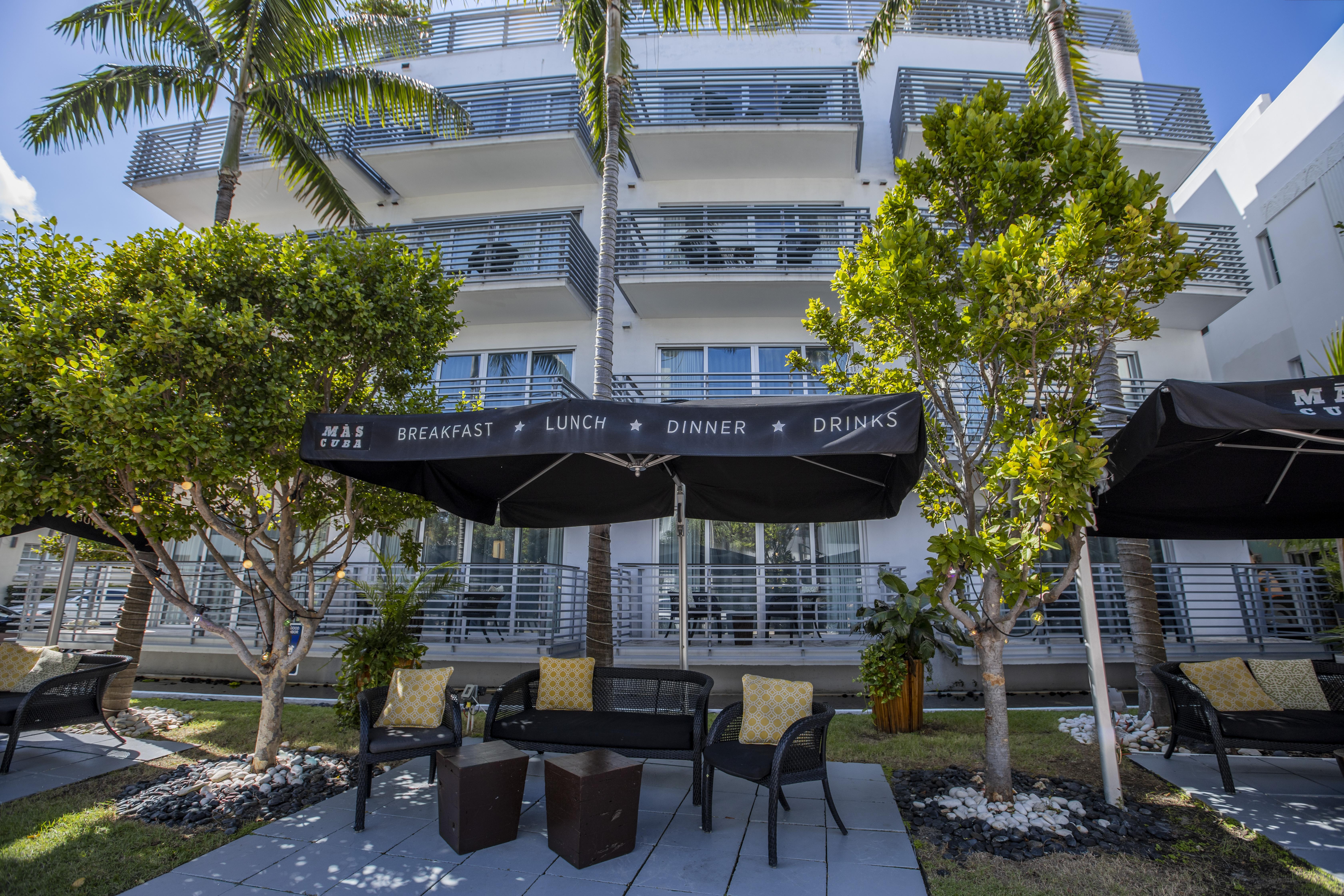 Riviera Suites Маями Бийч Екстериор снимка